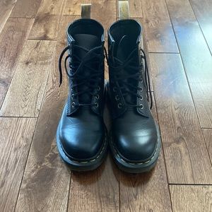 Vegan Dr. Marten’s lace up boots size 7